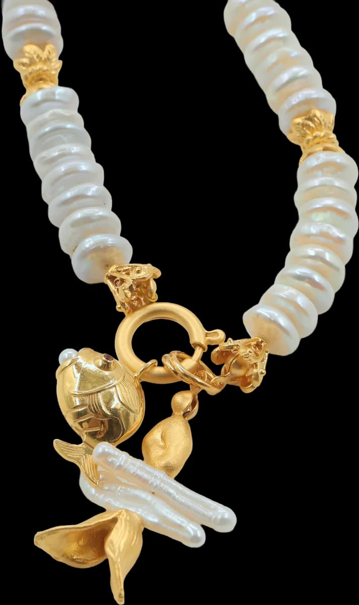 MYSTIC GOLDEN FISH CHARM İNCİ KOLYE