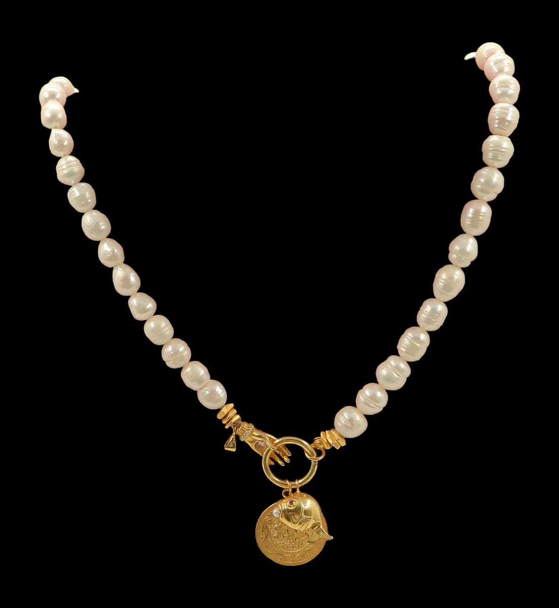 HERITAGE COIN & GOLDEN FISH CHARM İNCİ KOLYE 