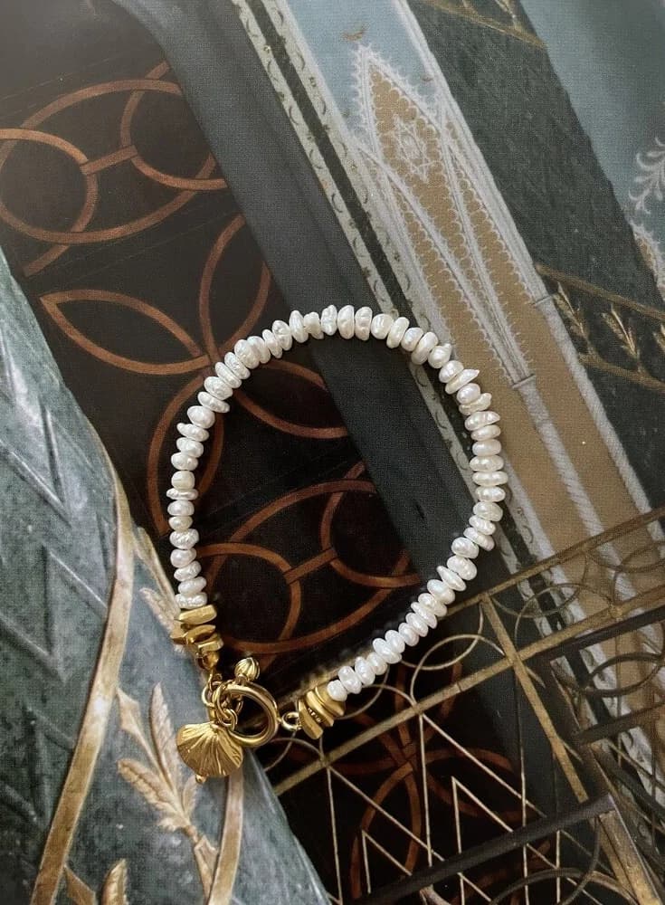 GOLDEN SHELL İNCİ BİLEKLİK 