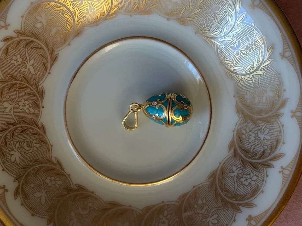 Yumisa Secret Charm